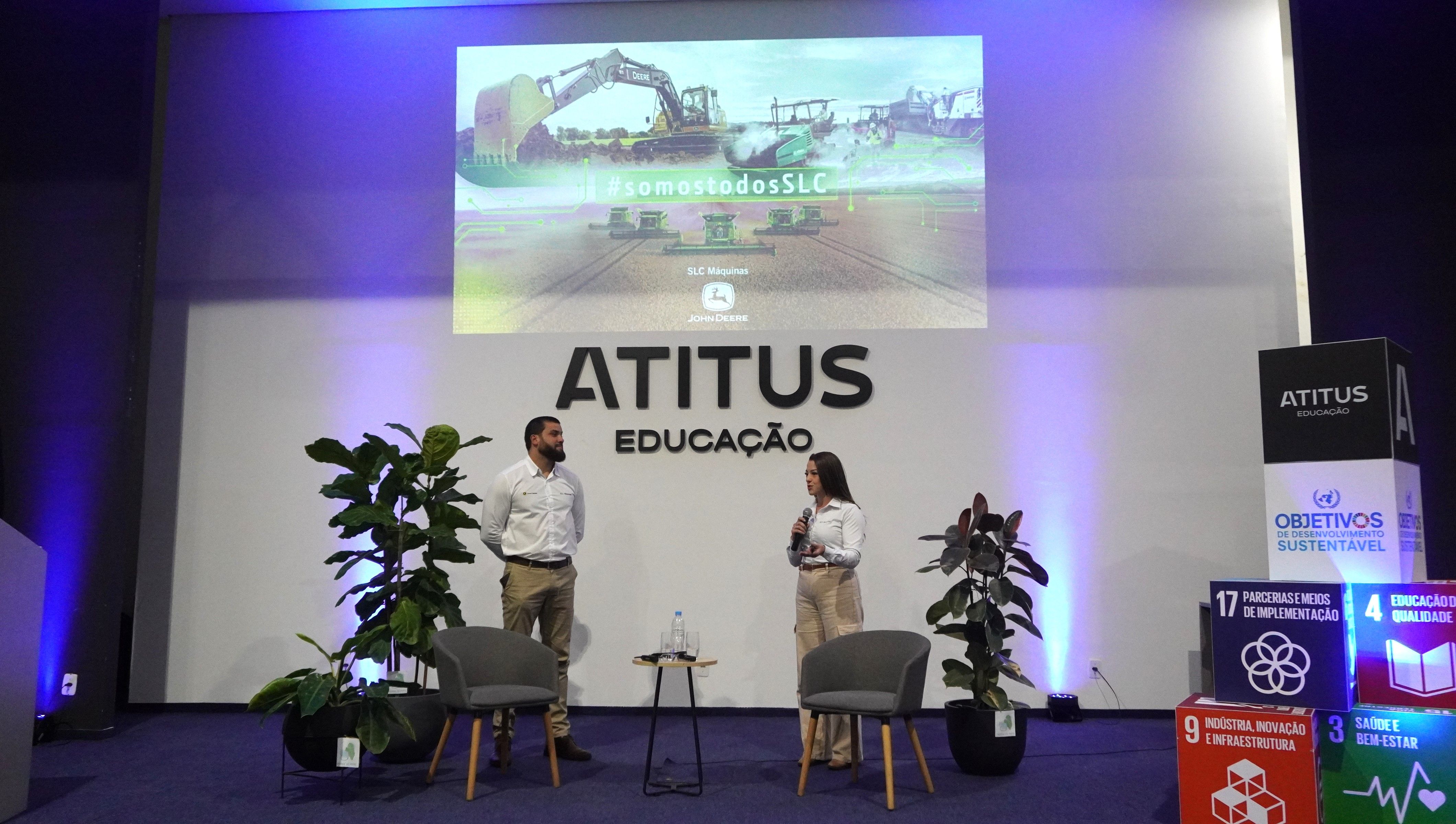 Poli Summit começa com palestras sobre novidades e tendências do mercado  (2).JPG