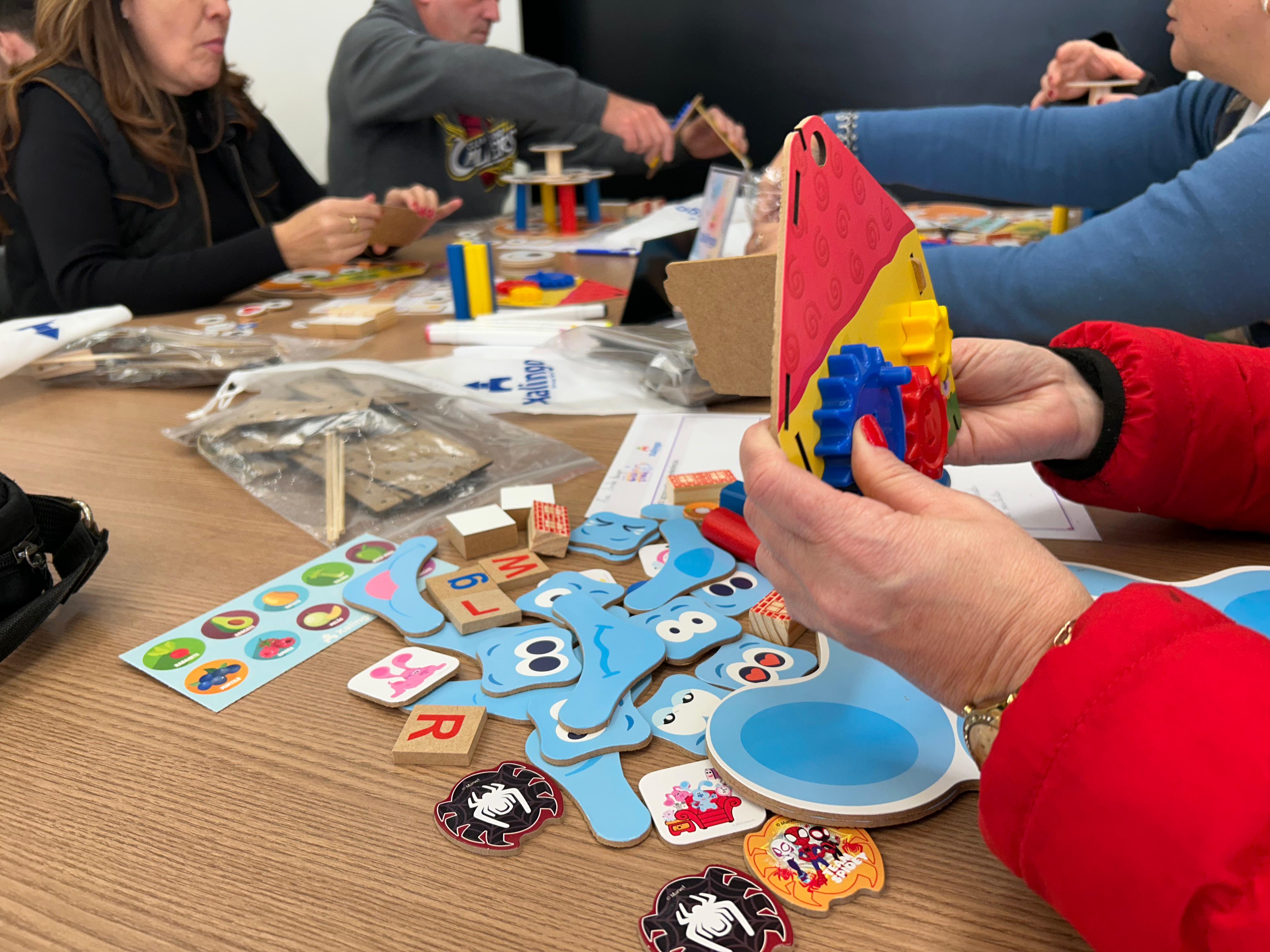 Startup Missão Criativa promove workshops de cocriação em parceria com a Xalingo Brinquedos  (10).jpeg