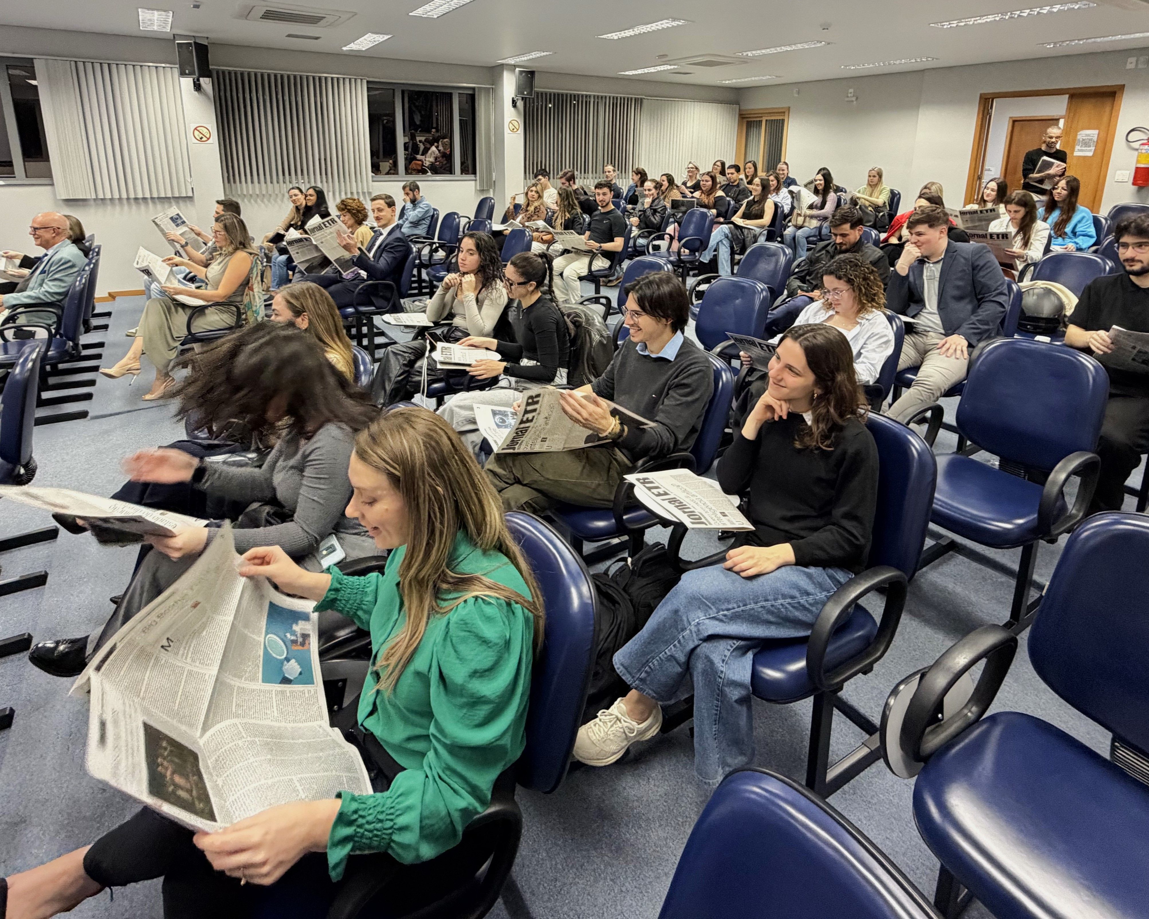 Vitrine de Pesquisa (1).jpg